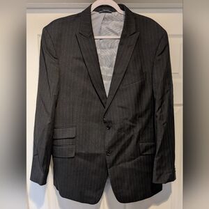 Tommy Hilfiger Men's Dark Gray / Black 100% Wool Pinstripe Sport Suit Coat 46R